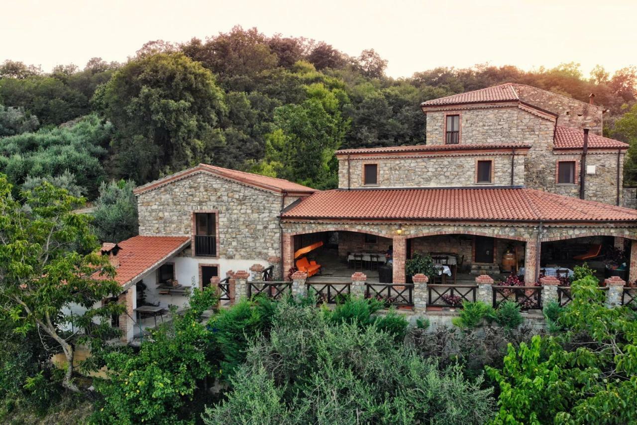 Agriturismo L'Antico Casolare Castelcivita Exterior photo